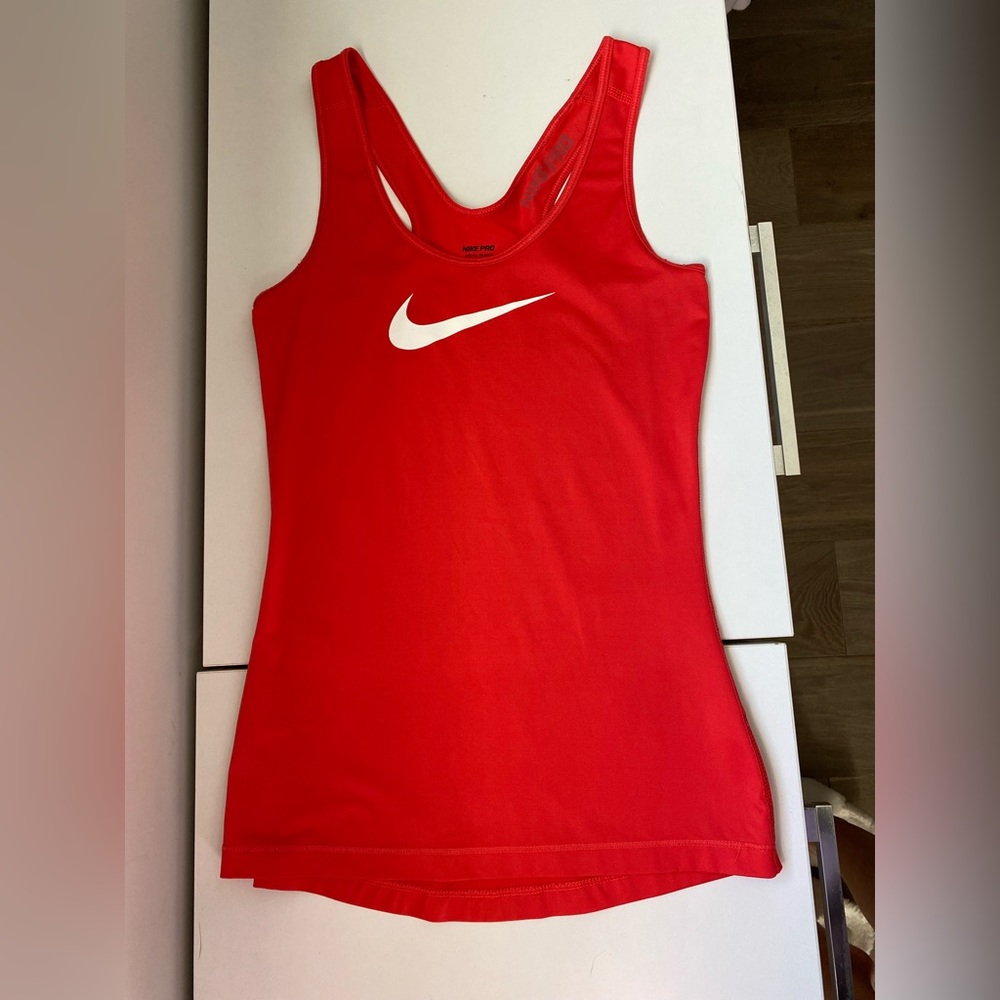 Nike Pro Tank